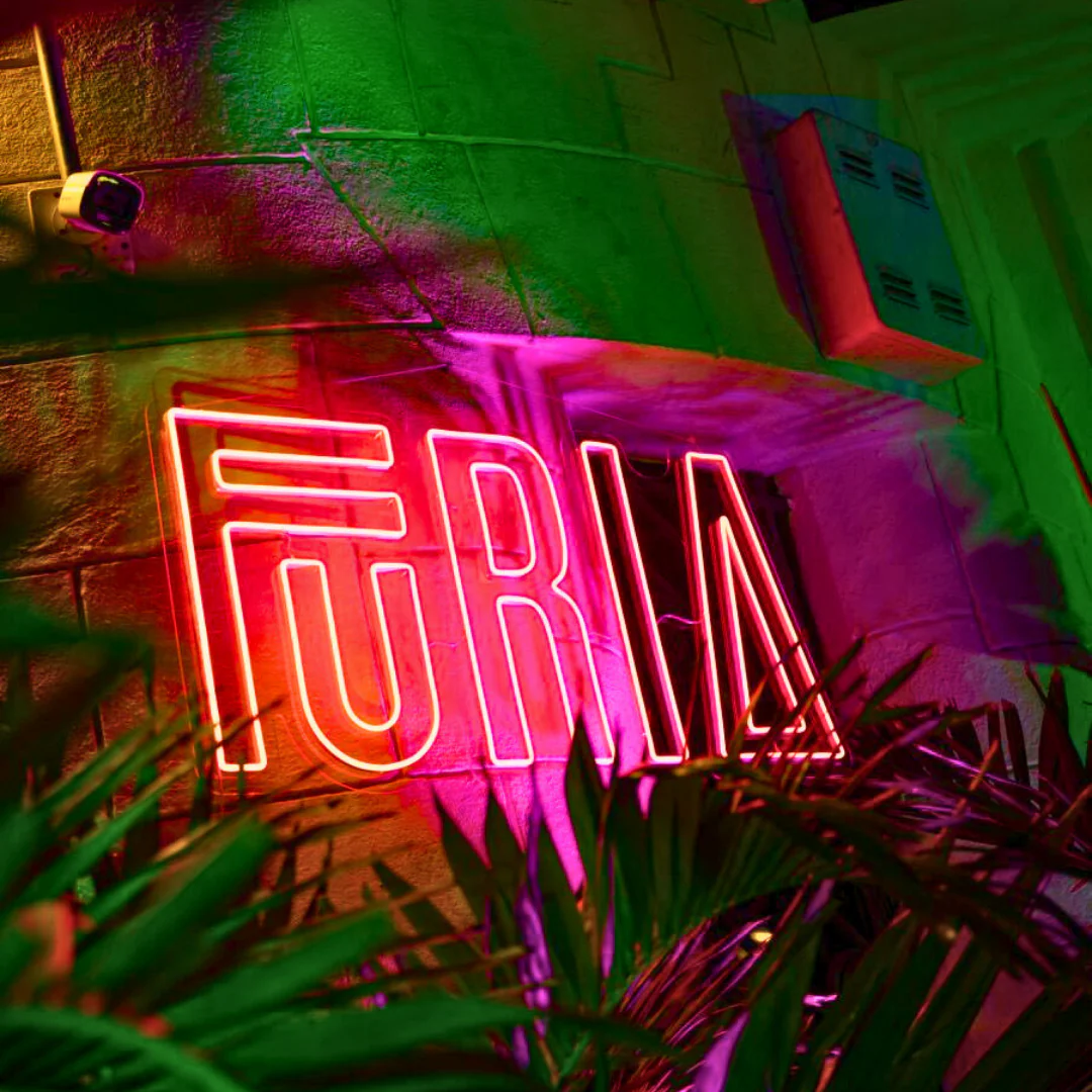 4 Rollos de Sushi + 4 Margaritas Premium o Mocktails de la Casa por $30 en Furia - Image 3