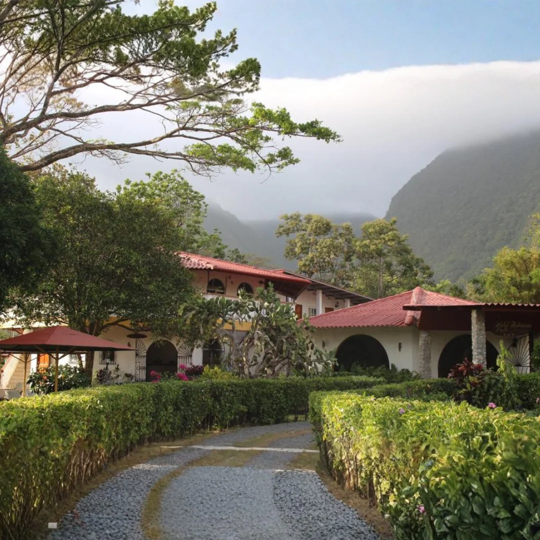 Estadía de 1 noche para 2, 3 o 4 personas + Desayuno incluido desde $73 en el Hotel Valle Verde - Image 3