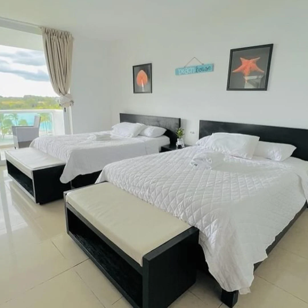 Estadía de 2 días y 1 Noche en Playa Blanca Town Center Suites para hasta 4 personas desde $89 en Beach Houses - Image 8